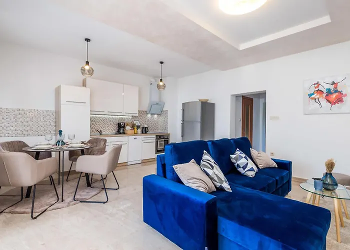 Apartament 2 Bedroom Amazing In