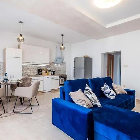 Apartman Gorgeous In With Wifi