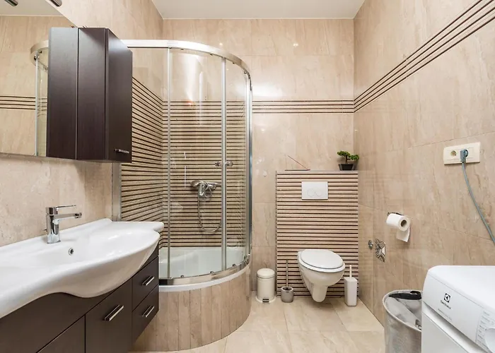 2 Bedroom Amazing In *