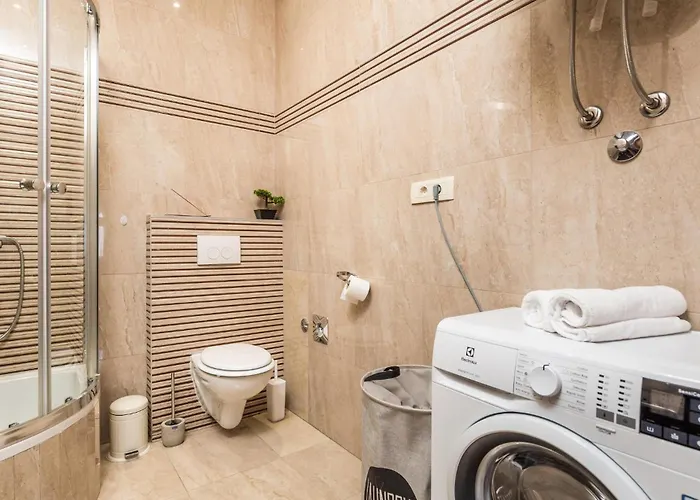 2 Bedroom Amazing In Rijeka