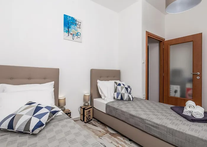 Apartmán 2 Bedroom Amazing In Rijeka