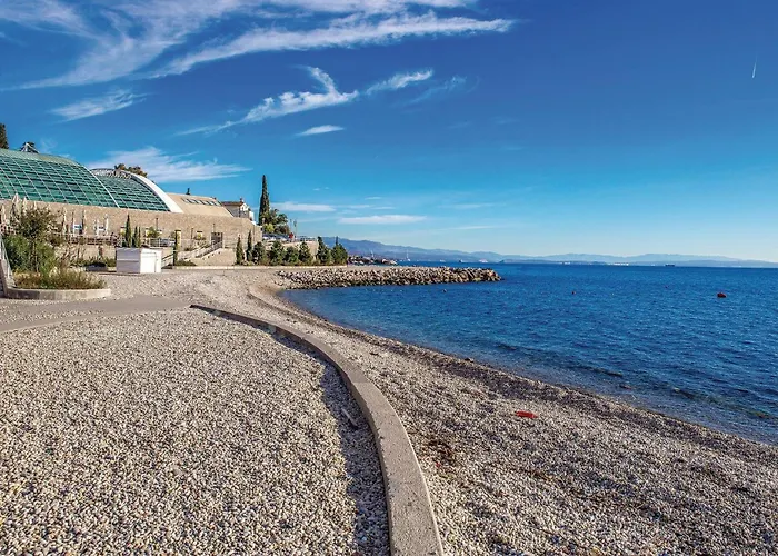 2 Bedroom Amazing In Rijeka