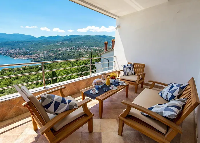 公寓 2 Bedroom Amazing In *